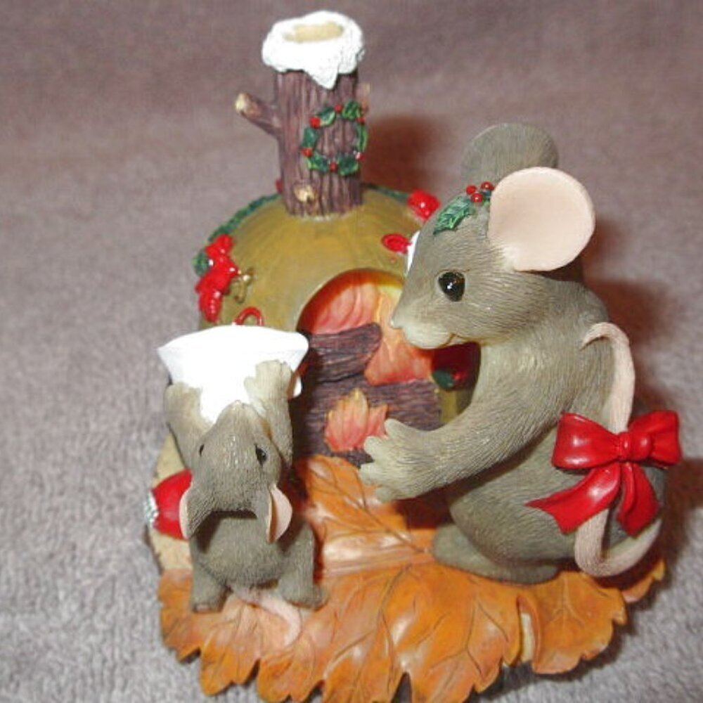 Charming Tails Christmas Stockings Were Hung Figurine Fitz And Floyd Holiday Box - Picture 3 of 12